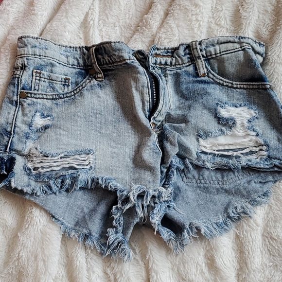 pistola Pants - Pistola denim distressed shorts